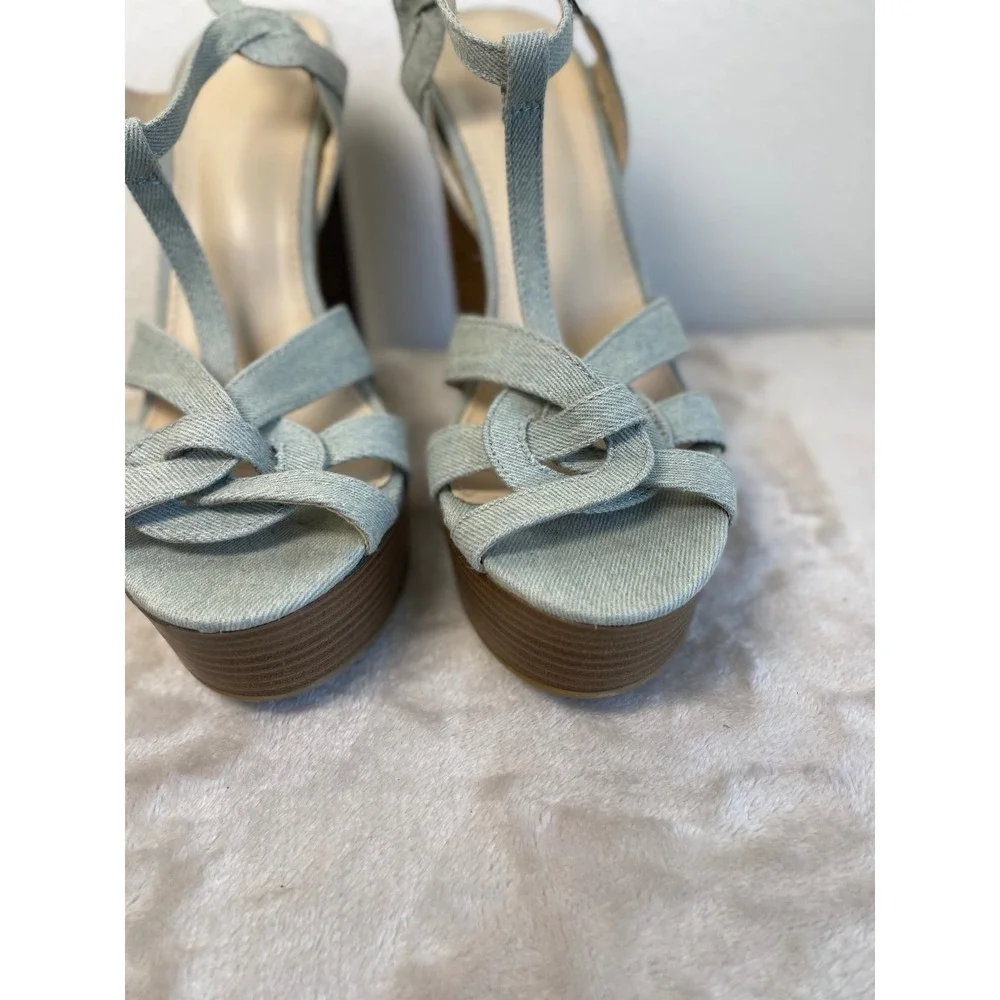 Charlotte Russe Denim Platform Sandals Light Wash Blue Strappy Block Heel Size 9
